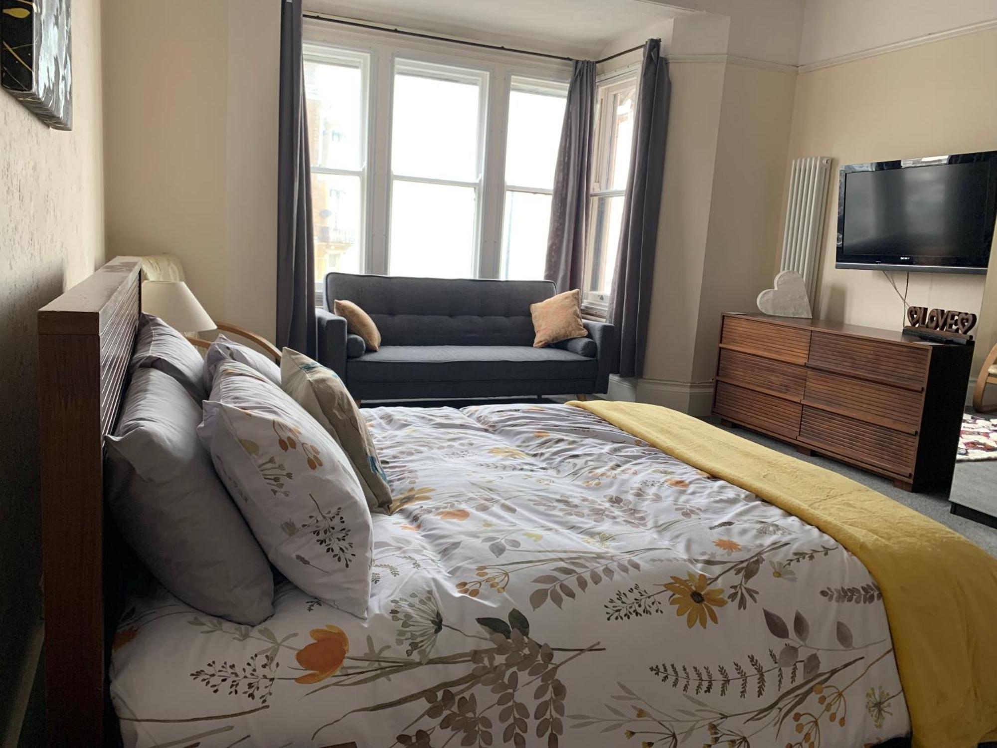 Ocean View Double With Ensuite, With Access To Private Garden And Bike Store Margate Exterior foto